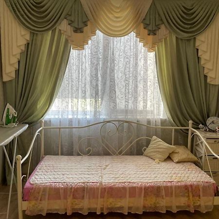 Красивая 2-Ком.Кв.,В Новом Доме!От Хозяйки! Odessa Extérieur photo
